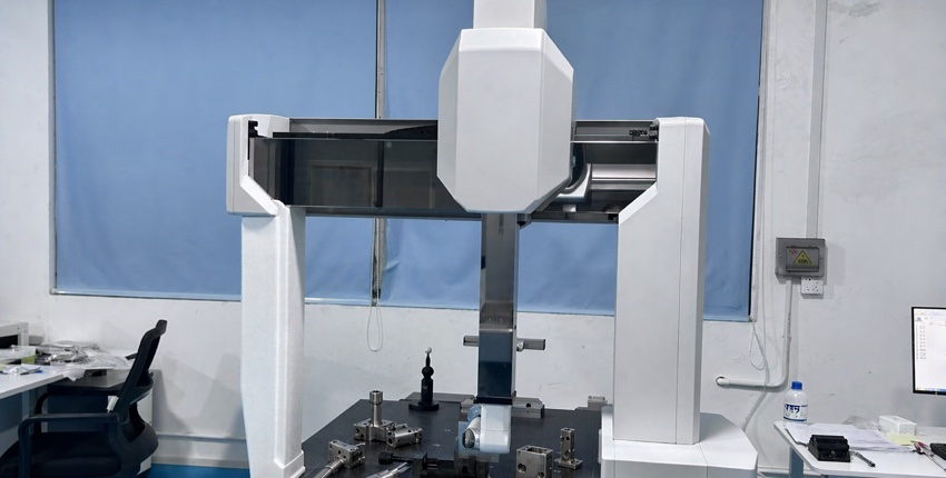 Surgical Robot Parts: Precision Machining Under ISO 13485