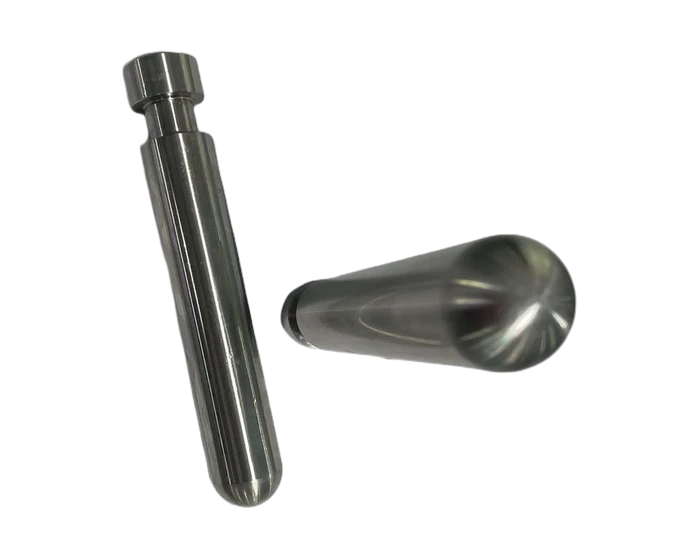 Stainless deco handle, tapped end detail